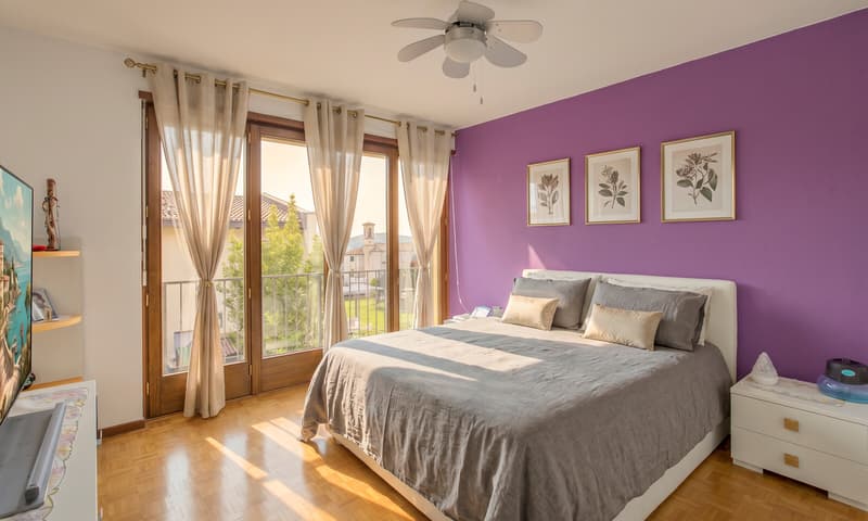 Maison spacieuse de 6.5 pièces avec jardin à Castel S. Pietro (7)