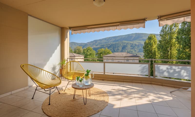 Beautiful and Modern 3.5-Room Apartment with Lovely Terrace in Vezia (4)