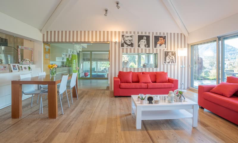 EXKLUSIV - VILLA 6.5 ZIMMER MIT POOL IN NOVAZZANO (1)
