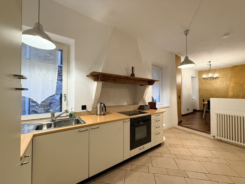EXKLUSIVE 4-ZIMMER-WOHNUNG IN HISTORISCHEN PALAST IN MORCOTE (2)