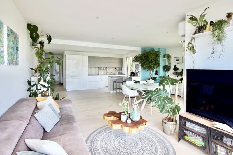 Großzügige 3.5-Zimmer-Wohnung mit Terrasse und Seeblick in Vernate (2)
