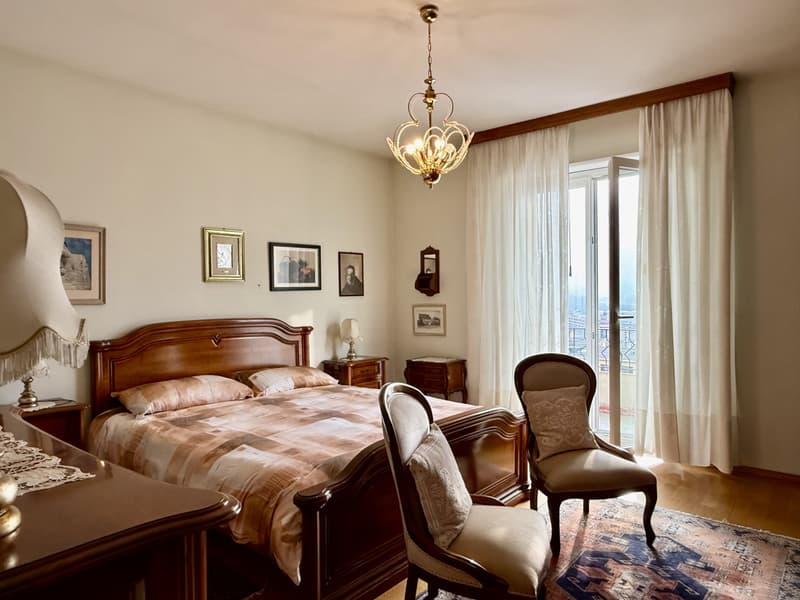 APPARTEMENT SPACIEUX 4.5 PIÈCES MEUBLÉ DANS UN QUARTIER STRATÉGIQUE À MENDRISIO (8)