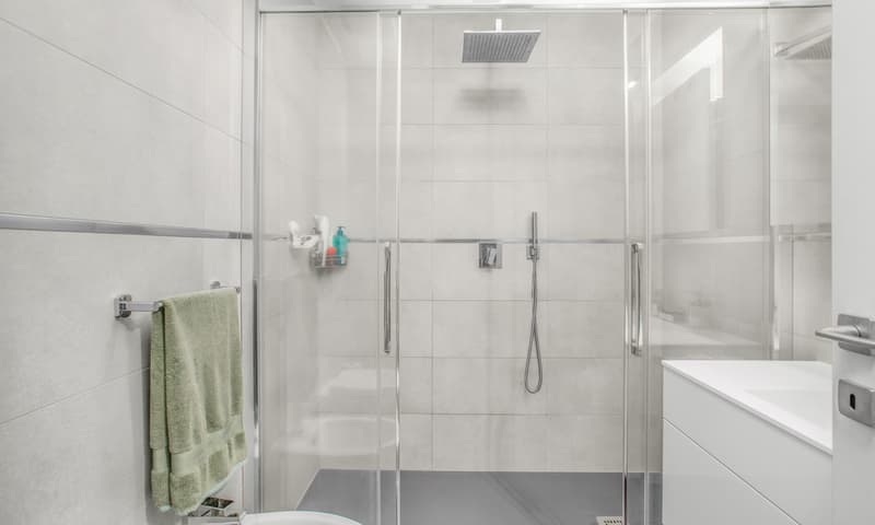 STUPENDIEMMENT MODERNE 2.5 PIÈCES AVEC VUE OUVERTE À MASSAGNO (8)