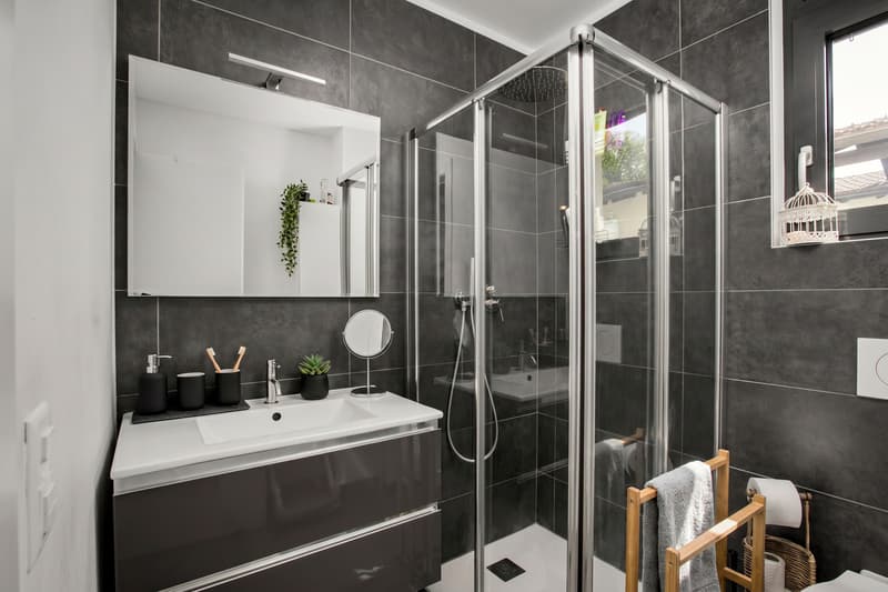 Appartement élégant de 4,5 pièces avec terrasse à Dino (8)