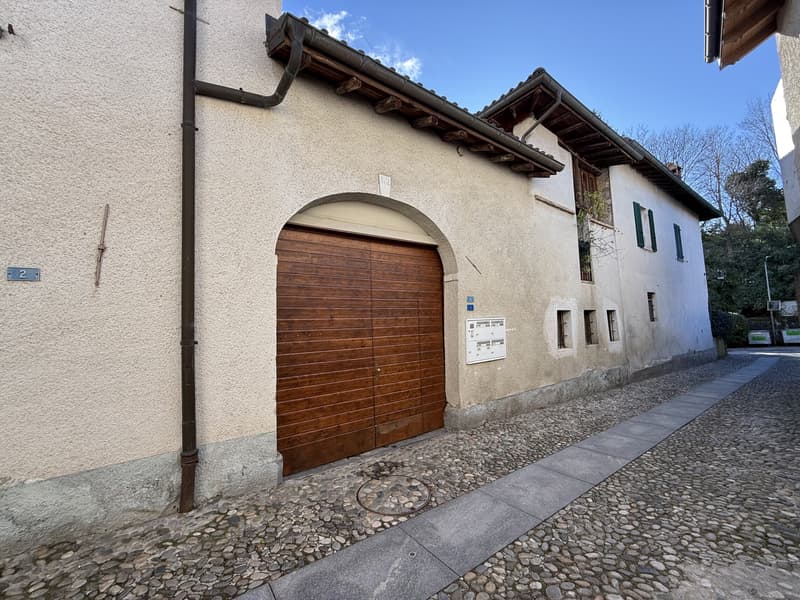SUBENTRO AFFITTO - SCHÖNES TRIPLEX 5.5 MIT MANSARDE IN STABIO (9)