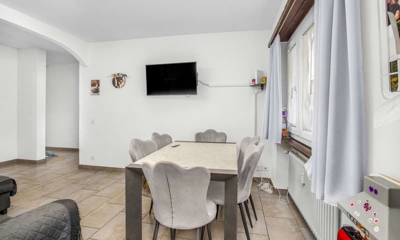 Appartement de 4,5 pièces rénové avec vue dégagée à Caslano (4)