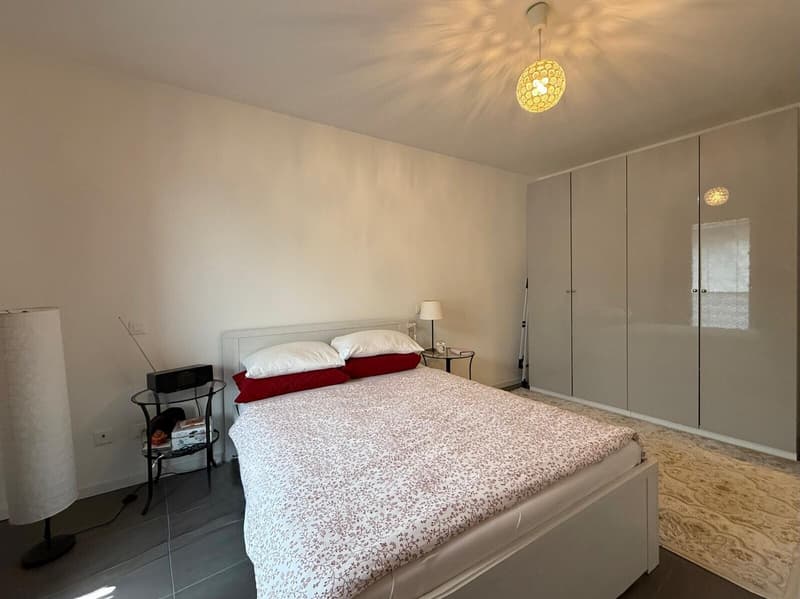 Appartement spacieux et confortable de 3,5 pièces avec deux balcons à Chiasso (6)