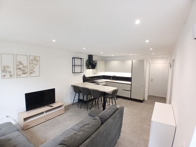 STUPENDO ET MODERNE APPARTEMENT 3.5 PIÈCES AVEC JARDIN PRIVÉ À RIVERA (2)