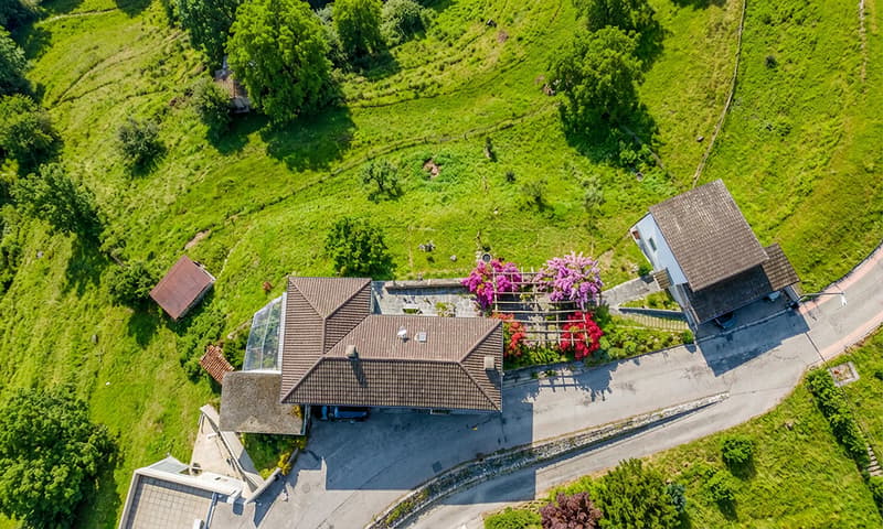Affaire - Maison sur grand terrain en zone panoramique à Arogno (6)