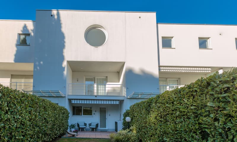 Maison spacieuse 5.5 pièces avec jardin et piscine à Montagnola (10)