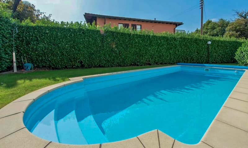 Maison spacieuse 5.5 pièces avec jardin et piscine à Montagnola (9)