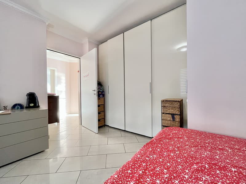 LUMINEUX APPARTMENT 3.5 AVEC GRANDE TERRASSE SUR LE TOIT À PREGASSONA (6)