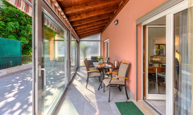 DUPLEX 4.5 PIÈCES AVEC BELLE TERRASSE COUVERTE À MENDRISIO (3)