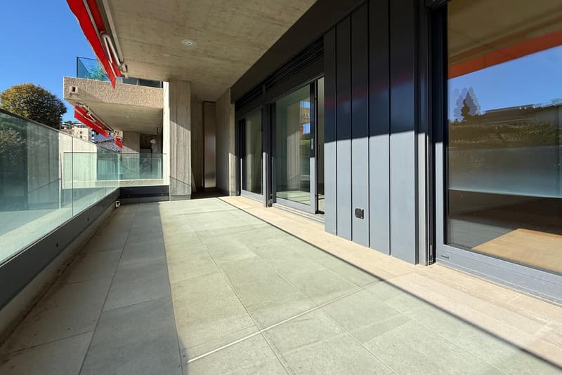 LOUER OU ACHETER - GRAND APPARTEMENT 4.5 PIÈCES AVEC 2 TERRASSES À VACALLO (2)