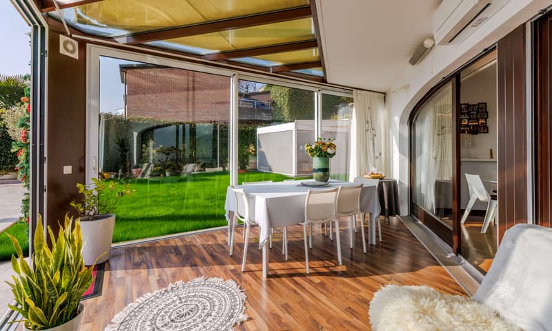 Somptueuse villa 6.5 pièces avec vue sur le lac et piscine bio à Bioggio (5)