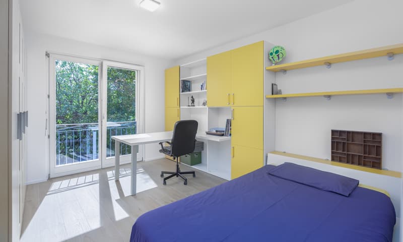 Schöne Villa mit Seeblick 7,5 Zimmer im Grünen in Neggio (7)