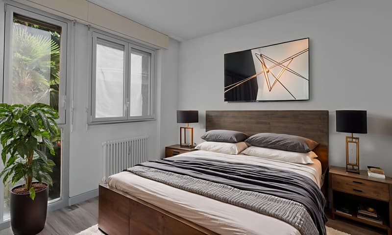 GELEGENHEIT - 4.5 ZIMMER ZUM RENOVIEREN MIT SEEBLICK IN BISSONE (6)