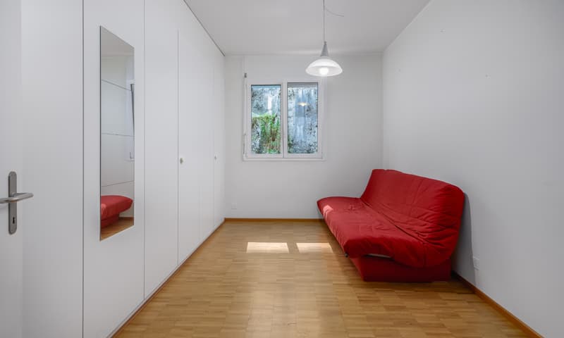APPARTEMENT 4.5 PIÈCES SPACIEUX AVEC VUE SUR LE LAC ET TERRASSE DANS LE CENTRE DE LUGANO (8)
