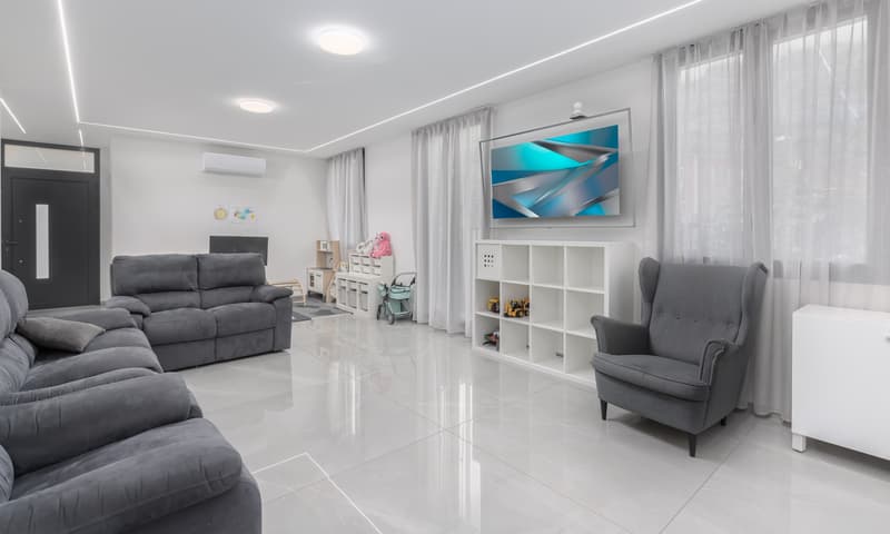 Modern Single-Family House 5.5 with Open View in Osogna (4)