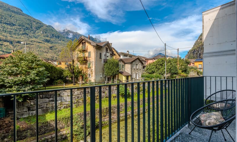 Modern Single-Family House 5.5 with Open View in Osogna (3)