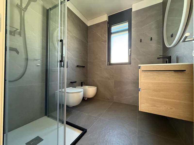 NEW AND SPACIOUS 4.5 WITH TWO TERRACES AND OPEN VIEW (9)