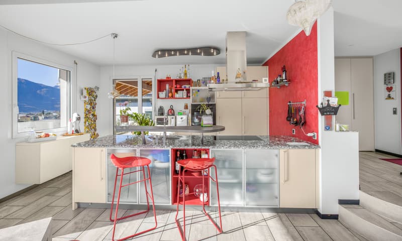 STUNNING 6.5-ROOM VILLA WITH PANORAMIC VIEW IN BELLINZONA (2)
