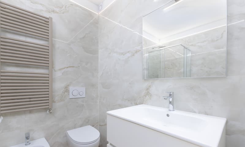 STUPENDOUS AND ELEGANT 4.5 ROOM APARTMENT LIKE NEW IN STABIO (6)