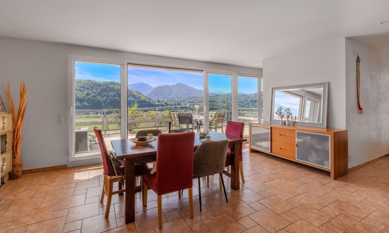 Grande villa 4.5 pièces avec terrasse, jardin et vue sur Agno (4)