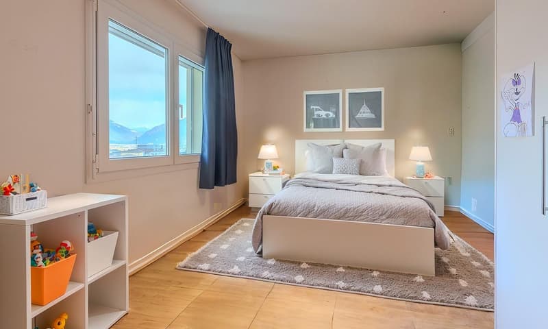 GELEGENHEIT - 5.5-ZIMMER-ATTTICO MIT TERRASSE IN CADENAZZO ZU VERMIETEN (5)