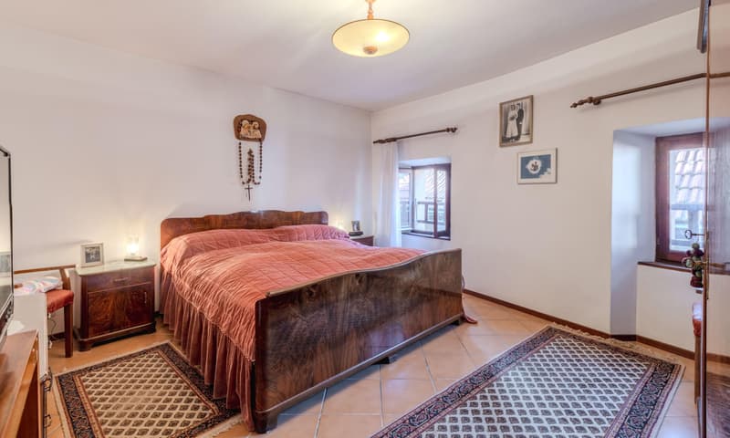 Grande maison rustique de charme de 4,5 pièces à Cabbio (5)