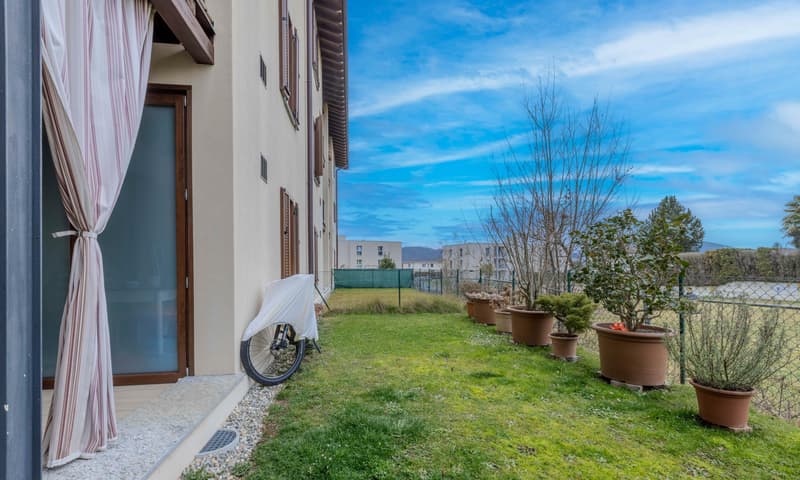 GRANDE IMMEUBLE DE 12 LOGEMENTS À LIGORNETTO (8)