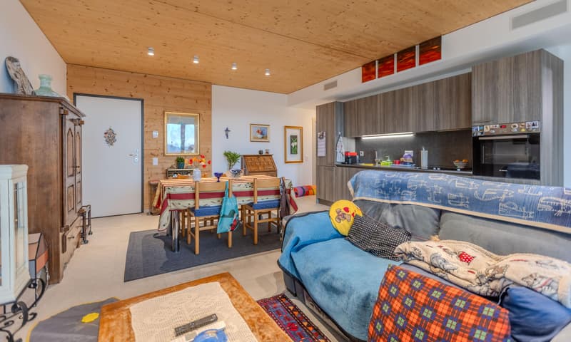 GRANDE IMMEUBLE DE 12 LOGEMENTS À LIGORNETTO (1)