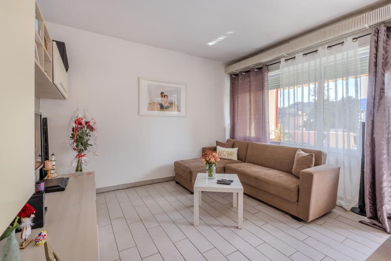 Appartement 3.5 pièces confortable avec balcon à Agno (4)