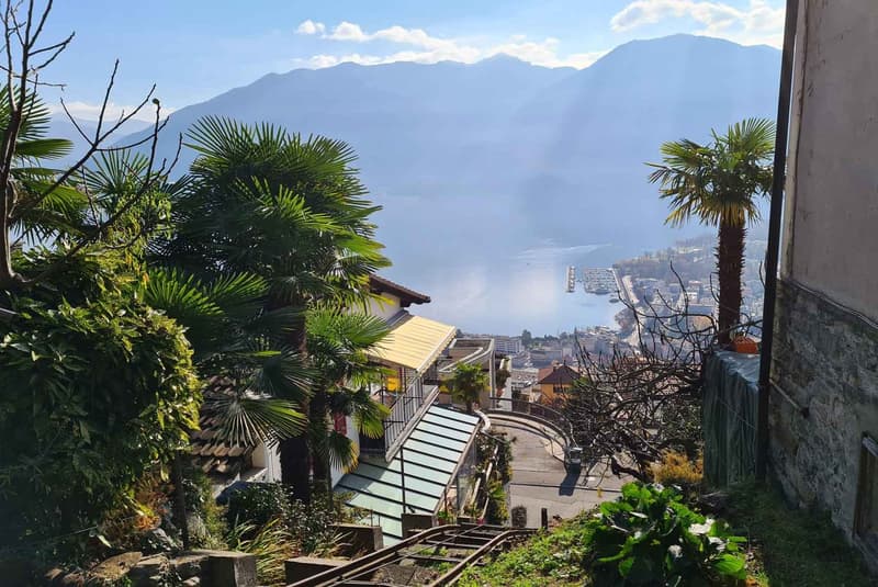 GUTES GESCHÄFT - GROßES BAUGRUNDSTÜCK MIT SEEVIEW IN LOCARNO (5)