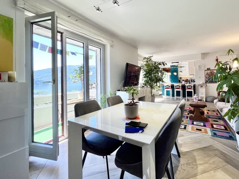 GRAZIOSA CASA BIFAMILIARE 6.5 LOCALI VISTA LAGO A MAROGGIA (2)