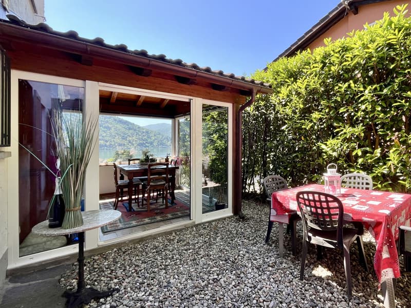 GRAZIOSA CASA BIFAMILIARE 6.5 LOCALI VISTA LAGO A MAROGGIA (8)