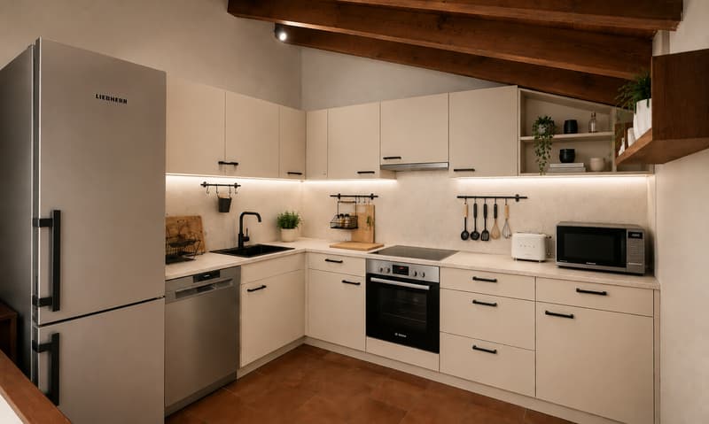 Vaste appartement mansardé meublé de charme à Magliaso (4)