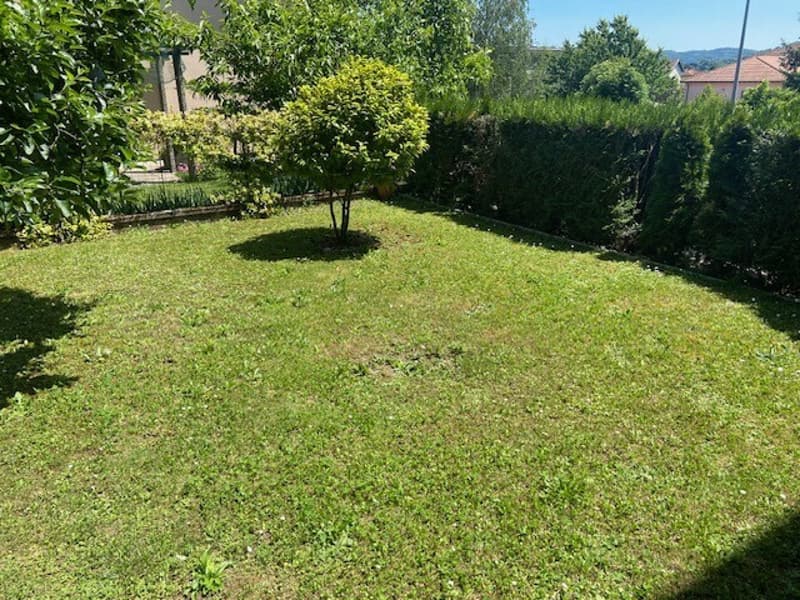 AMPIA CASA GEMELLA DI 7 LOCALI CON GIARDINO A LIGORNETTO (4)