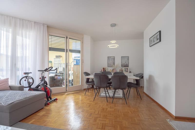 Geräumige 3.5-Zimmer-Wohnung mit Terrasse in einer servierten Gegend in Pregassona (2)