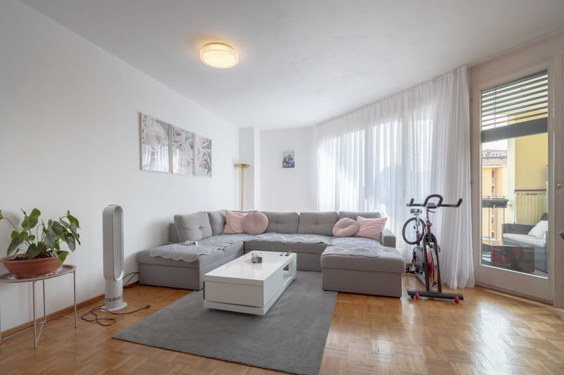 Geräumige 3.5-Zimmer-Wohnung mit Terrasse in einer servierten Gegend in Pregassona (1)