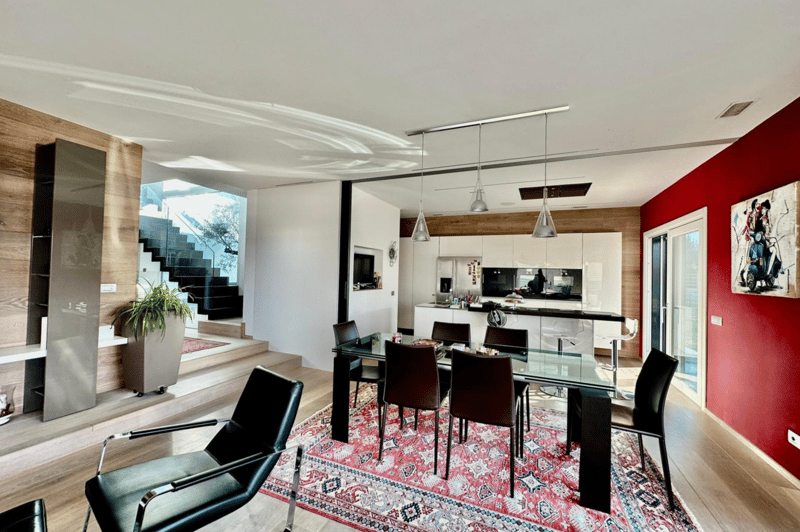 Villa exclusive et moderne de 5.5 pièces avec grand jardin à Coldrerio (5)