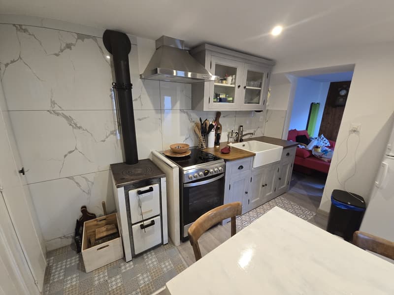 OCCASION - CHARACTERISTIC RUSTIC 3.5 ROOMS IN LOCARNO (4)