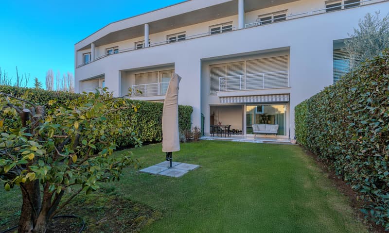 SPAZIOSA CASA 5.5 LOCALI CON GIARDINO E PISCINA A MONTAGNOLA (4)