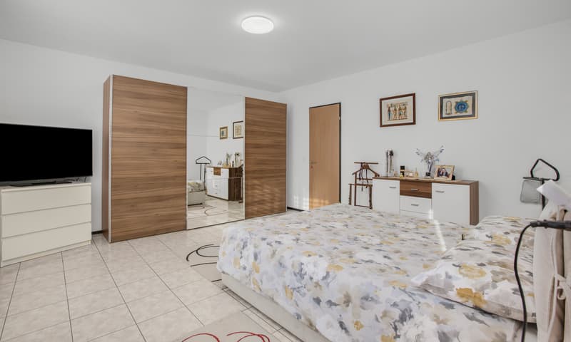 Spacious and stunning 5.5-room villa with pool in Mezzovico (7)