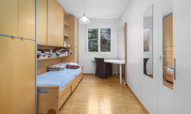 WEITES 4.5-ZIMMER-WOHNUNG MIT SEEBLICK UND TERRASSE IN ZENTRALER LAGE VON LUGANO (7)