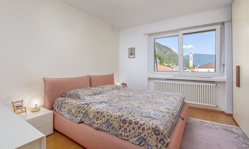 Beautiful and spacious 4.5-room apartment with open view in Morbio Inferiore (4)