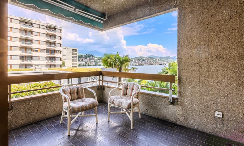 STUPENDO 3.5 LOCALI FRONTE LAGO A LUGANO PARADISO (1)