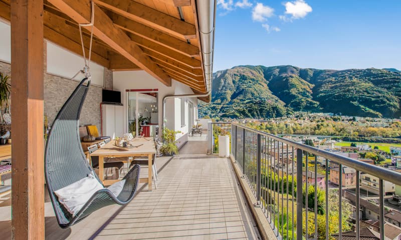 SUPERBE VILLA 6.5 PIÈCES AVEC VUE PANORAMIQUE À BELLINZONE (3)