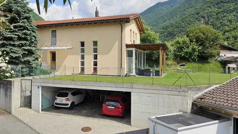 Belle villa bifamiliale 6.5 avec jardin à Giubiasco (9)