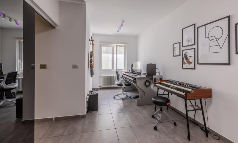 RENT TO BUY - 3.5 LOCALI COME NUOVO CON GIARDINO A CARONA (4)